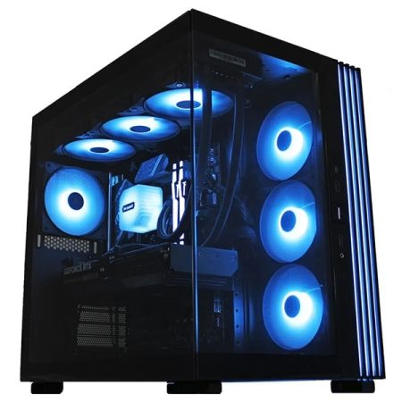 Joueuse avec casque gaming devant un pc gamer performant jouant à un jeu d'aventure dans une ambiance RGB colorée