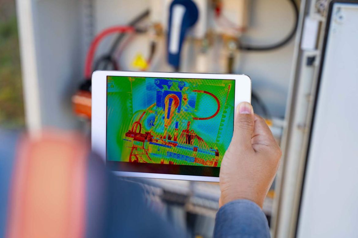 Utilisation d'une tablette tactile avec imagerie thermique pour détecter une fuite d eau circuit de chauffage encastré